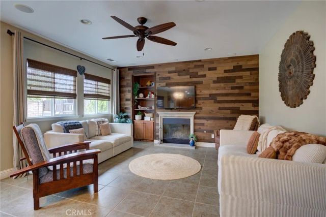 917 W Anthony Place, Santa Maria, CA 93458