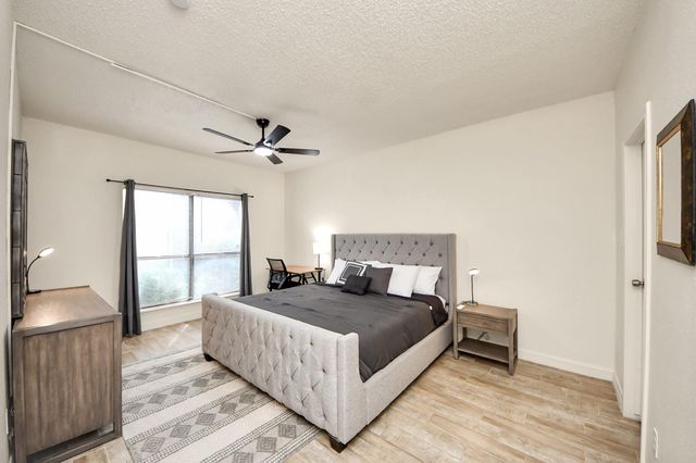 7950 N Stadium Drive 167, Houston, TX 77030