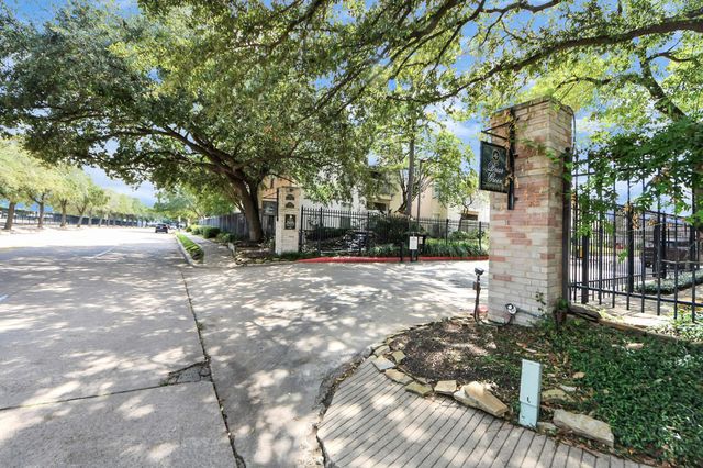 7950 N Stadium Drive 167, Houston, TX 77030