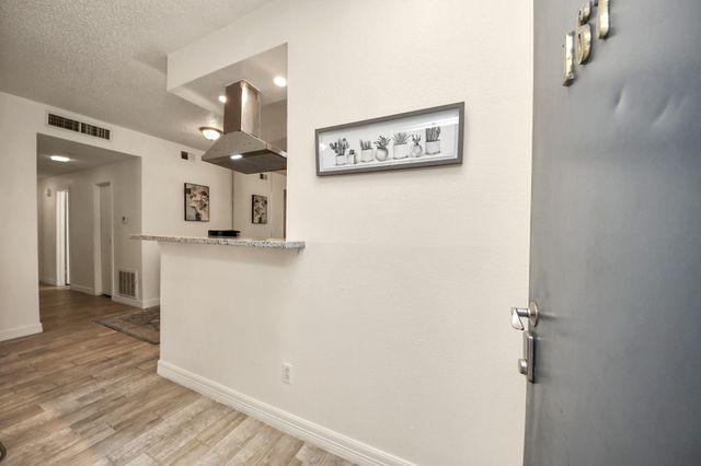 7950 N Stadium Drive 167, Houston, TX 77030