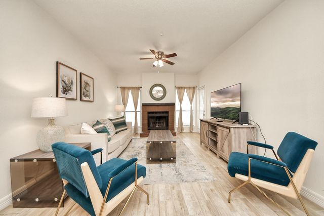 7950 N Stadium Drive 167, Houston, TX 77030