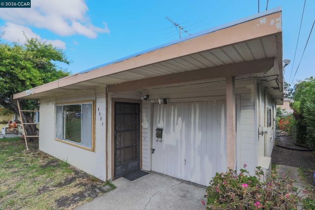 4521 Canyon Rd, El Sobrante, CA 94803