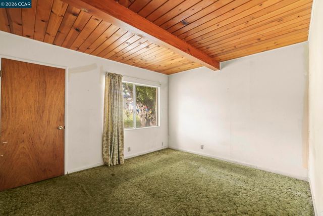 4521 Canyon Rd, El Sobrante, CA 94803