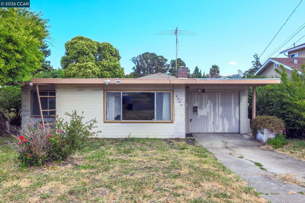 4521 Canyon Rd, El Sobrante, CA 94803