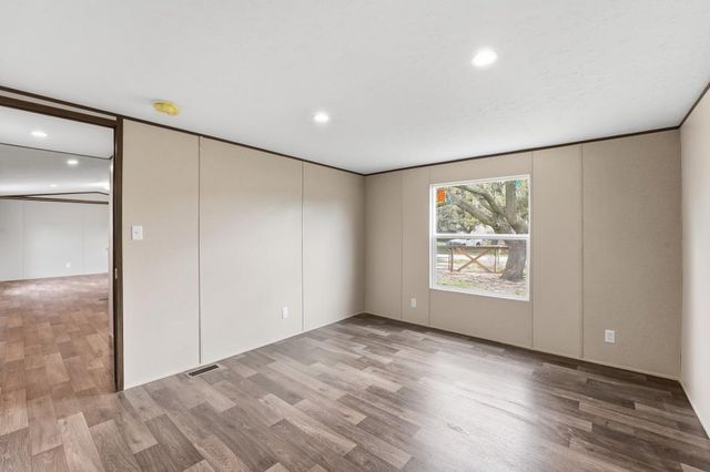 143 County Road 2414, Hull, TX 77564