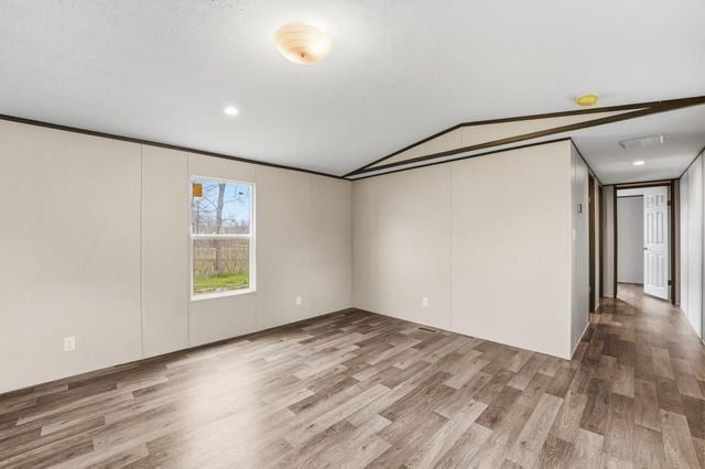 143 County Road 2414, Hull, TX 77564