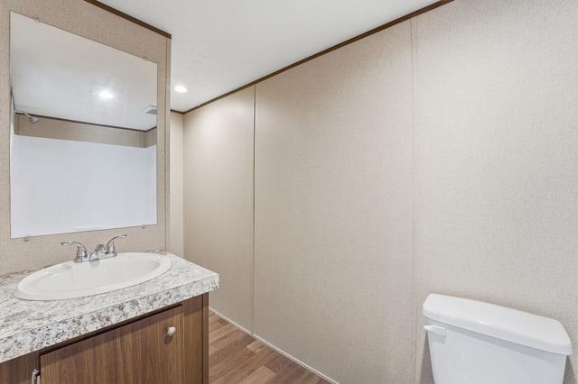 143 County Road 2414, Hull, TX 77564