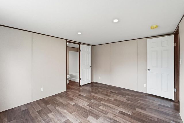 143 County Road 2414, Hull, TX 77564