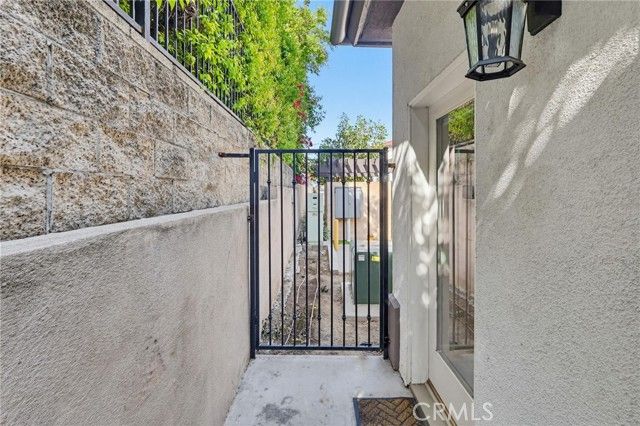 432 S Alhambra Avenue H, Monterey Park, CA 91755