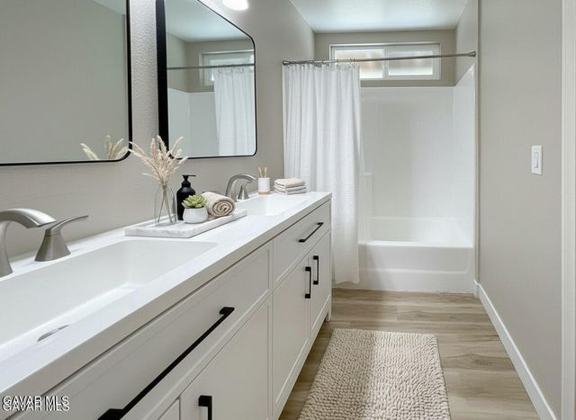 43856 Windsor Place, Lancaster, CA 93536