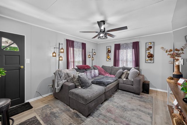 1043 Marcellus Drive, Lexington, KY 40505
