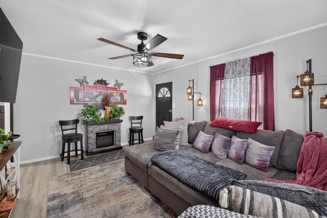 1043 Marcellus Drive, Lexington, KY 40505