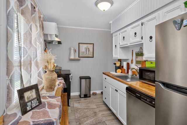 1043 Marcellus Drive, Lexington, KY 40505