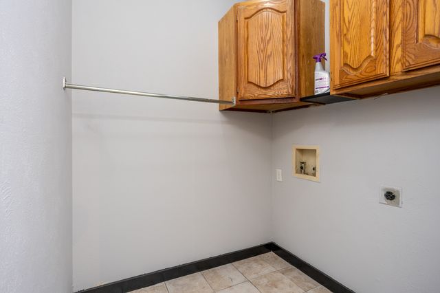 1206 OAKBLUFF Drive, Lancaster, TX 75146