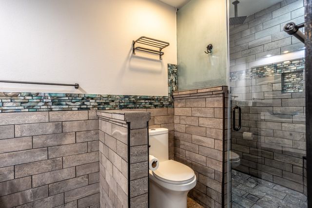 1206 OAKBLUFF Drive, Lancaster, TX 75146