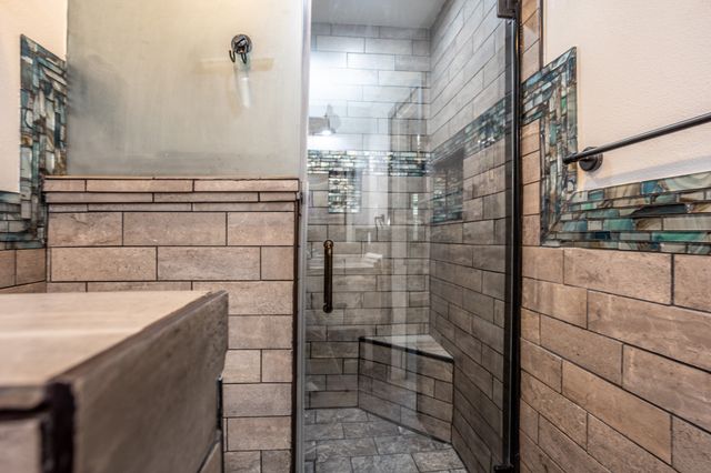 1206 OAKBLUFF Drive, Lancaster, TX 75146