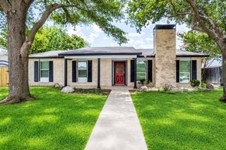 1206 OAKBLUFF Drive, Lancaster, TX 75146