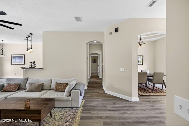 1925 BARHAM Court, St. Johns, FL 32259