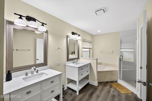 1925 BARHAM Court, St. Johns, FL 32259