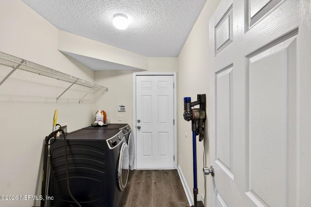 1925 BARHAM Court, St. Johns, FL 32259