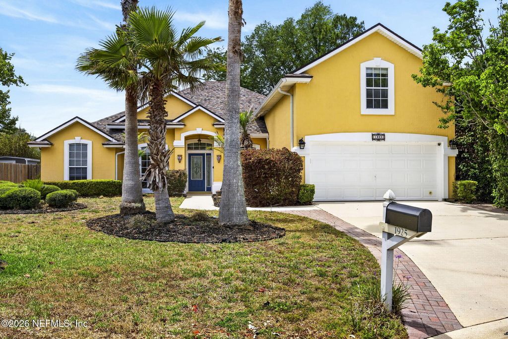1925 BARHAM Court, St. Johns, FL 32259