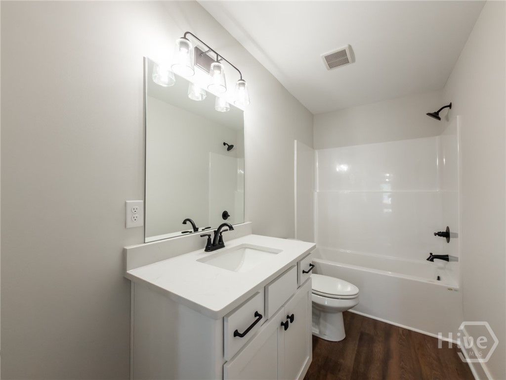 Image 42 of property listing at 345 WOODFIN, Social Circle, GA 30025