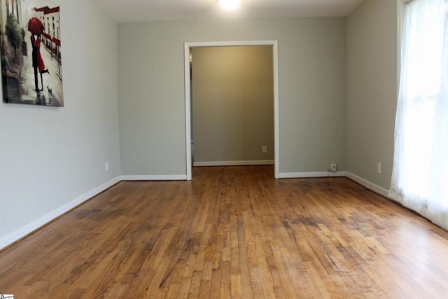 208 Alice Farr Drive, Greenville, SC 29617