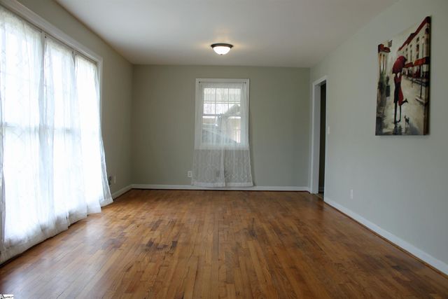 208 Alice Farr Drive, Greenville, SC 29617