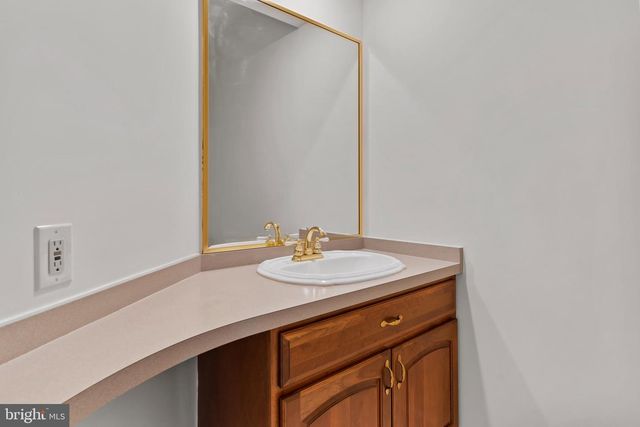 504 BRIDGEVIEW DR, Lemoyne, PA 17043