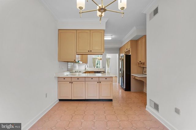 504 BRIDGEVIEW DR, Lemoyne, PA 17043