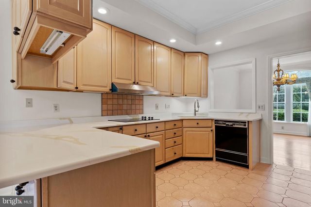 504 BRIDGEVIEW DR, Lemoyne, PA 17043