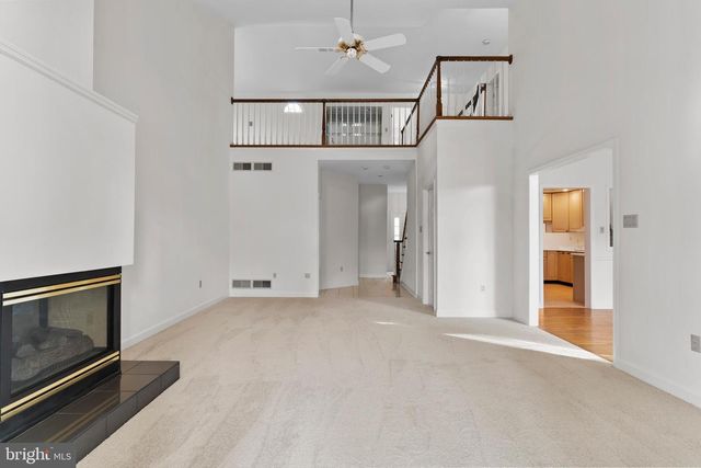 504 BRIDGEVIEW DR, Lemoyne, PA 17043