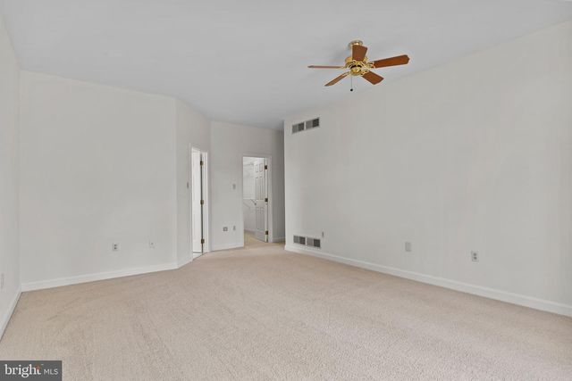 504 BRIDGEVIEW DR, Lemoyne, PA 17043