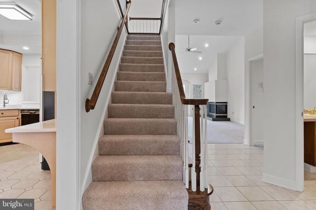 504 BRIDGEVIEW DR, Lemoyne, PA 17043