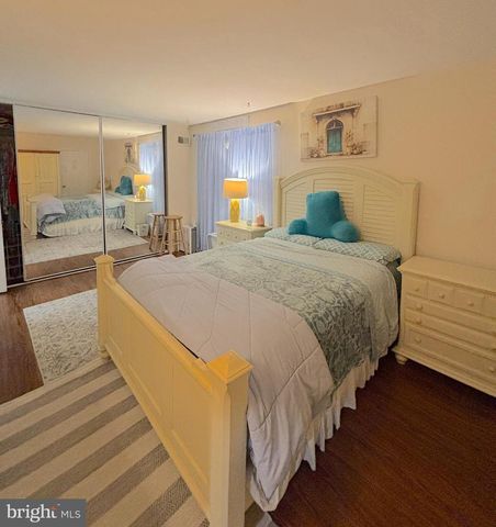 407 MASON RUN, Pine Hill, NJ 08021