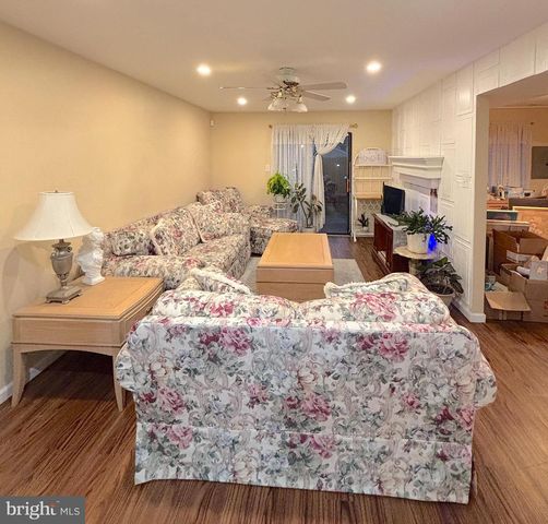 407 MASON RUN, Pine Hill, NJ 08021