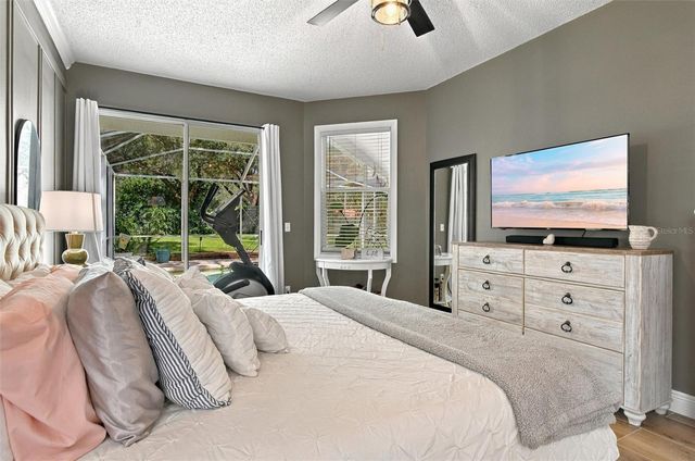 9316 KNIGHTSBRIDGE COURT, Tampa, FL 33647