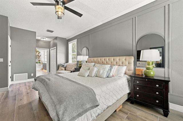 9316 KNIGHTSBRIDGE COURT, Tampa, FL 33647