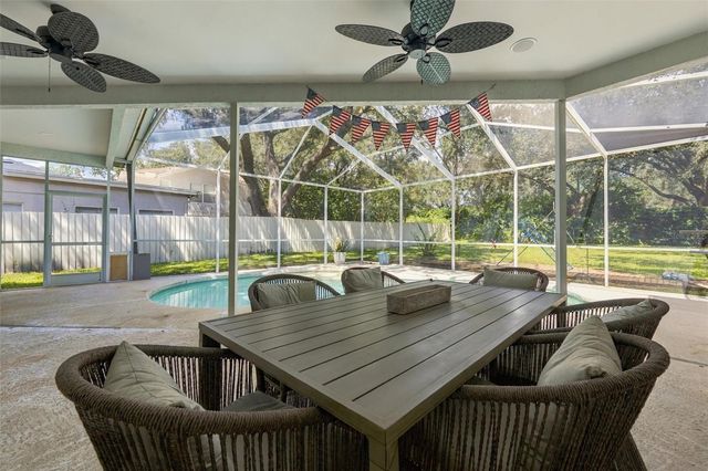 9316 KNIGHTSBRIDGE COURT, Tampa, FL 33647