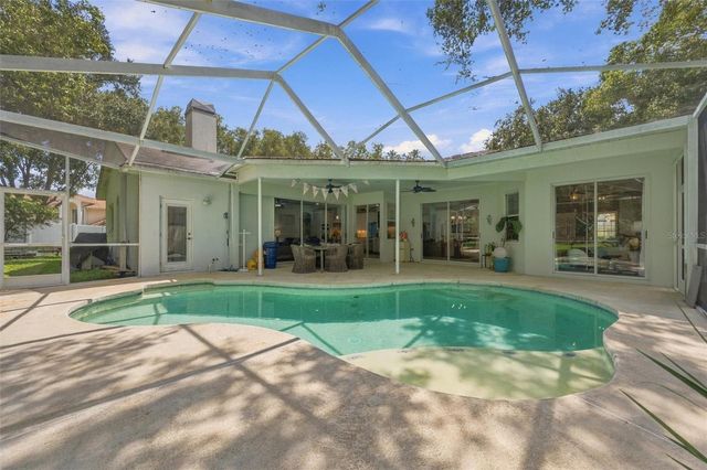 9316 KNIGHTSBRIDGE COURT, Tampa, FL 33647