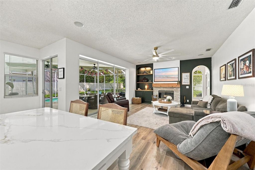 Image 27 of property listing at 9316 KNIGHTSBRIDGE COURT, Tampa, FL 33647