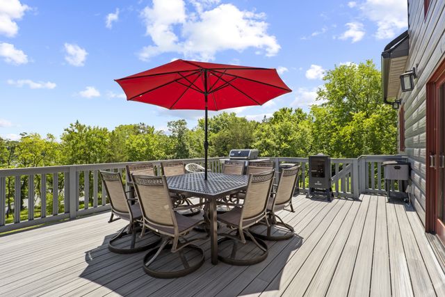 883 Newton Ln, Gallatin, TN 37066