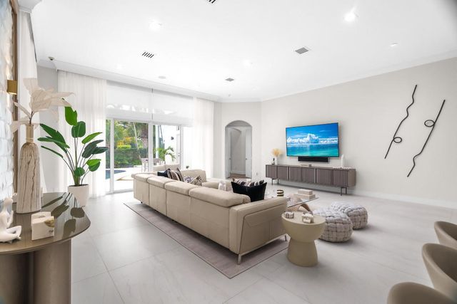 7952 Trieste Place, Delray Beach, FL 33446