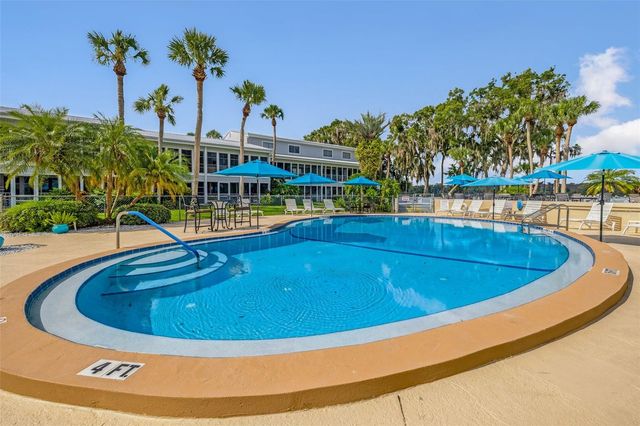 210 RIVER BEND PLACE B, Welaka, FL 32193