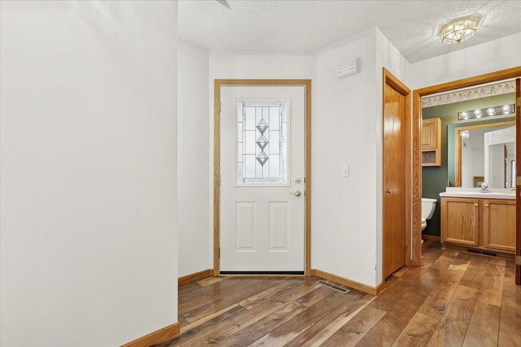 7987 Forest Boulevard Unit F, Woodbury, MN 55125 — photo 3