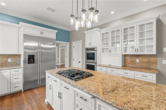 7902 Southerland Drive, Browns Summit, NC 27214