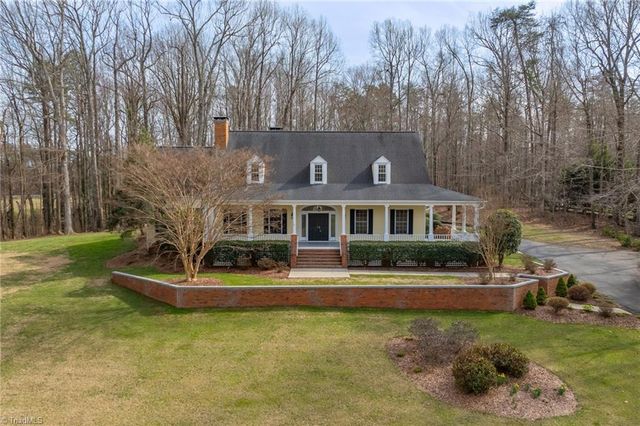 7902 Southerland Drive, Browns Summit, NC 27214