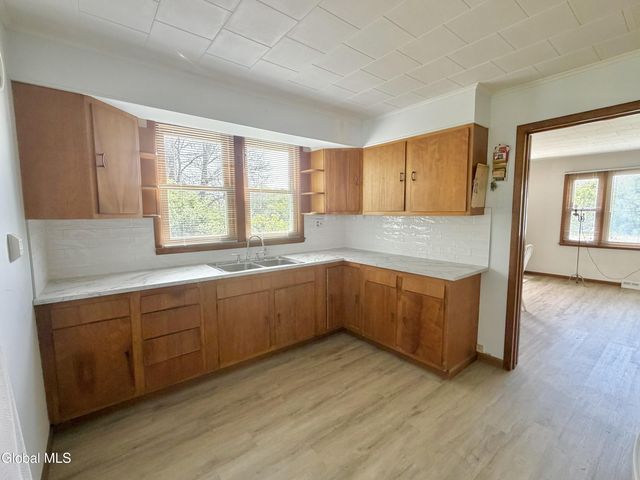 166 Potter Road, Glenville, NY 12010