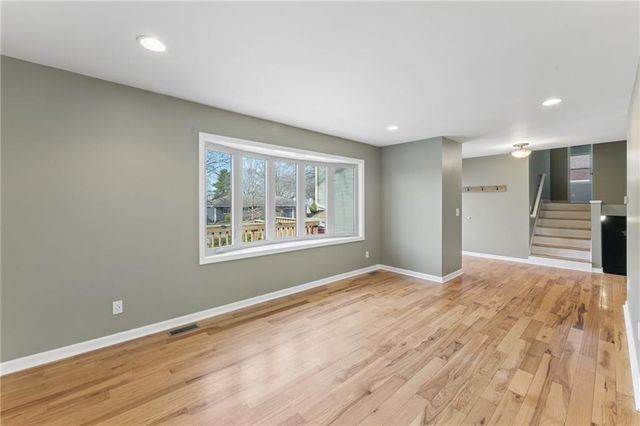 2916 Rimrock Drive, Lawrence, KS 66047