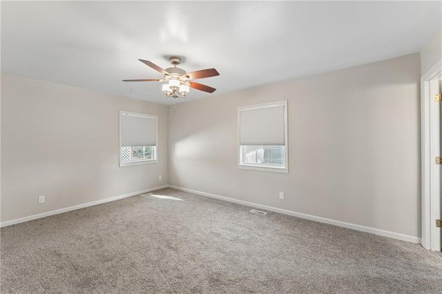 2916 Rimrock Drive, Lawrence, KS 66047